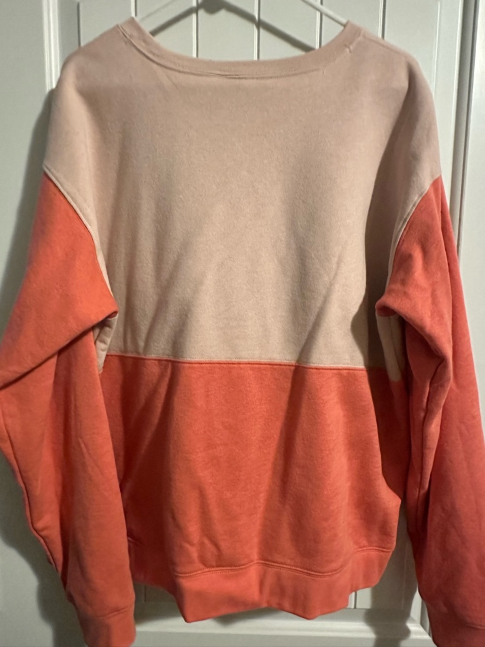 Columbia Beige Pullover with Coral Logo Print- Women’s XXL - Picture 4 of 4